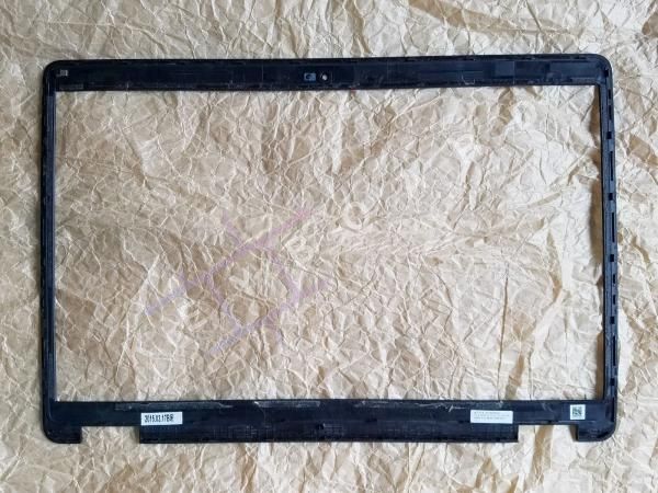 Рамка Dell Latitude E5550